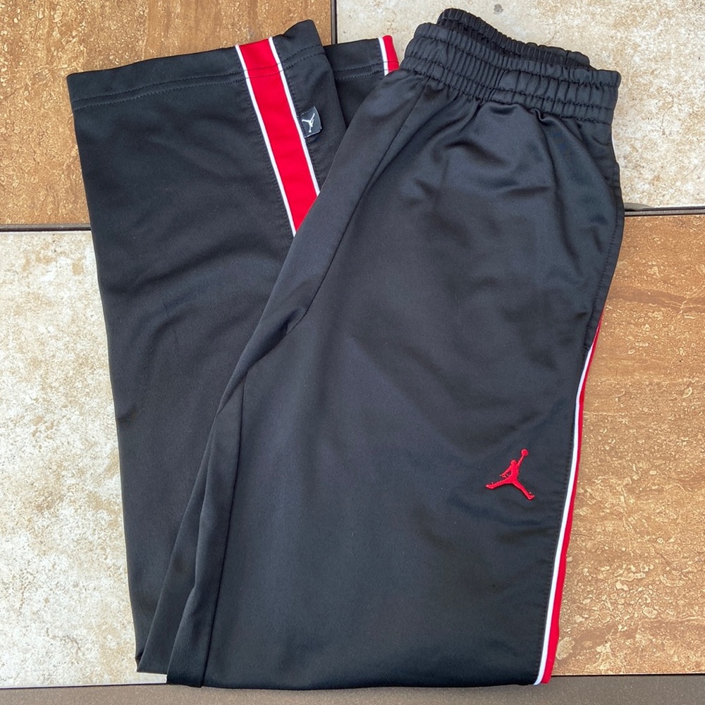 JORDAN RED BLACK SWEATPANTS KIDS